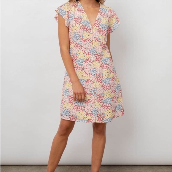 Rails Dresses & Skirts - Rails Helena Dress in Summer Meadows Size M